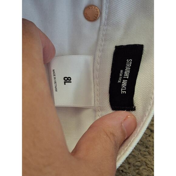 Express Women's White Distressed Raw Hem High Rise Straight Jeans Size 8 Long - Picture 10 of 12